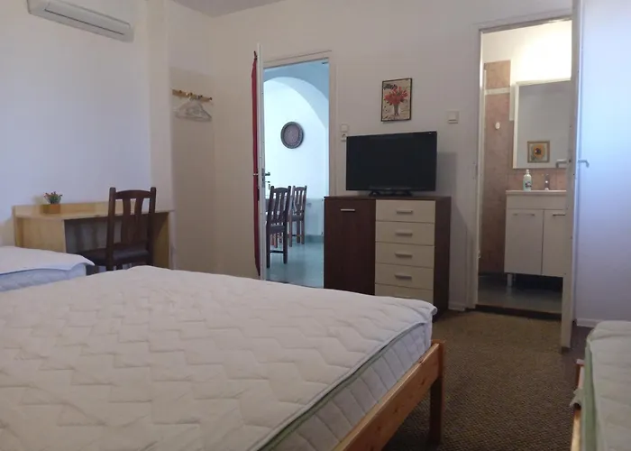 Szieszta Δωμάτια σε οικογενειακή κατοικία *